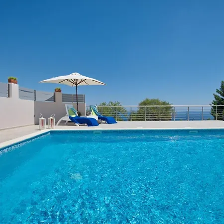 Eos - Luxury Private Pool With Panoramic Sea Views *