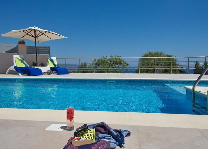 Eos Villa Alónnisos